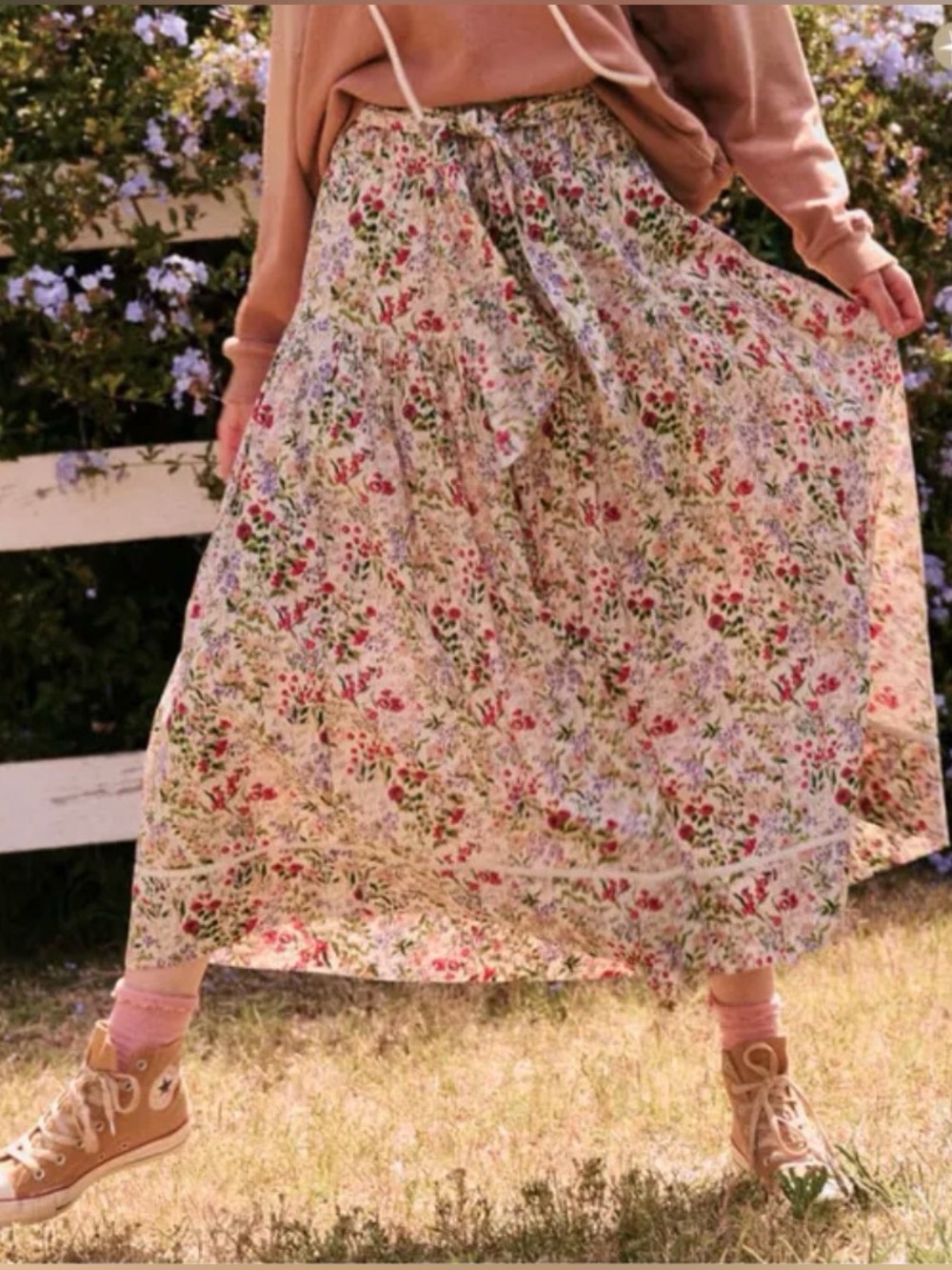 The Great hillside floral midi skirt size xs